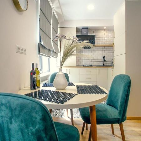 Else Apartment 库塔伊西 外观 照片