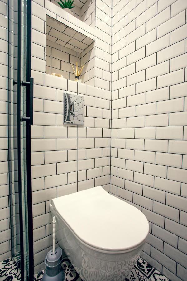 Else Apartment 库塔伊西 外观 照片